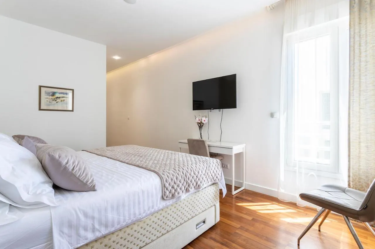 Apartments Blue Maris Znjan سبليت كرواتيا